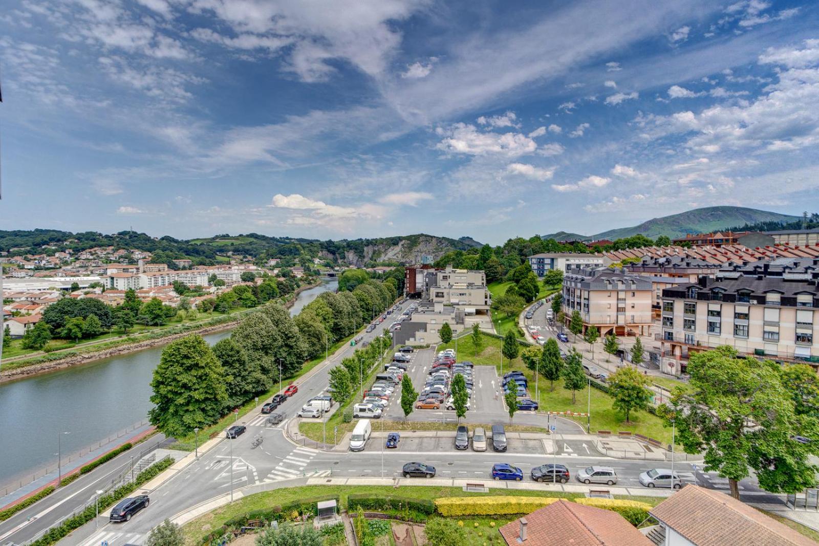 Luminoso Atico Con Terraza, Irun, Parking, 4Pax Appartement Buitenkant foto
