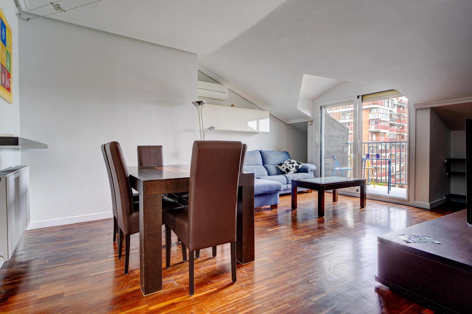 Luminoso Atico Con Terraza, Irun, Parking, 4Pax Appartement Buitenkant foto