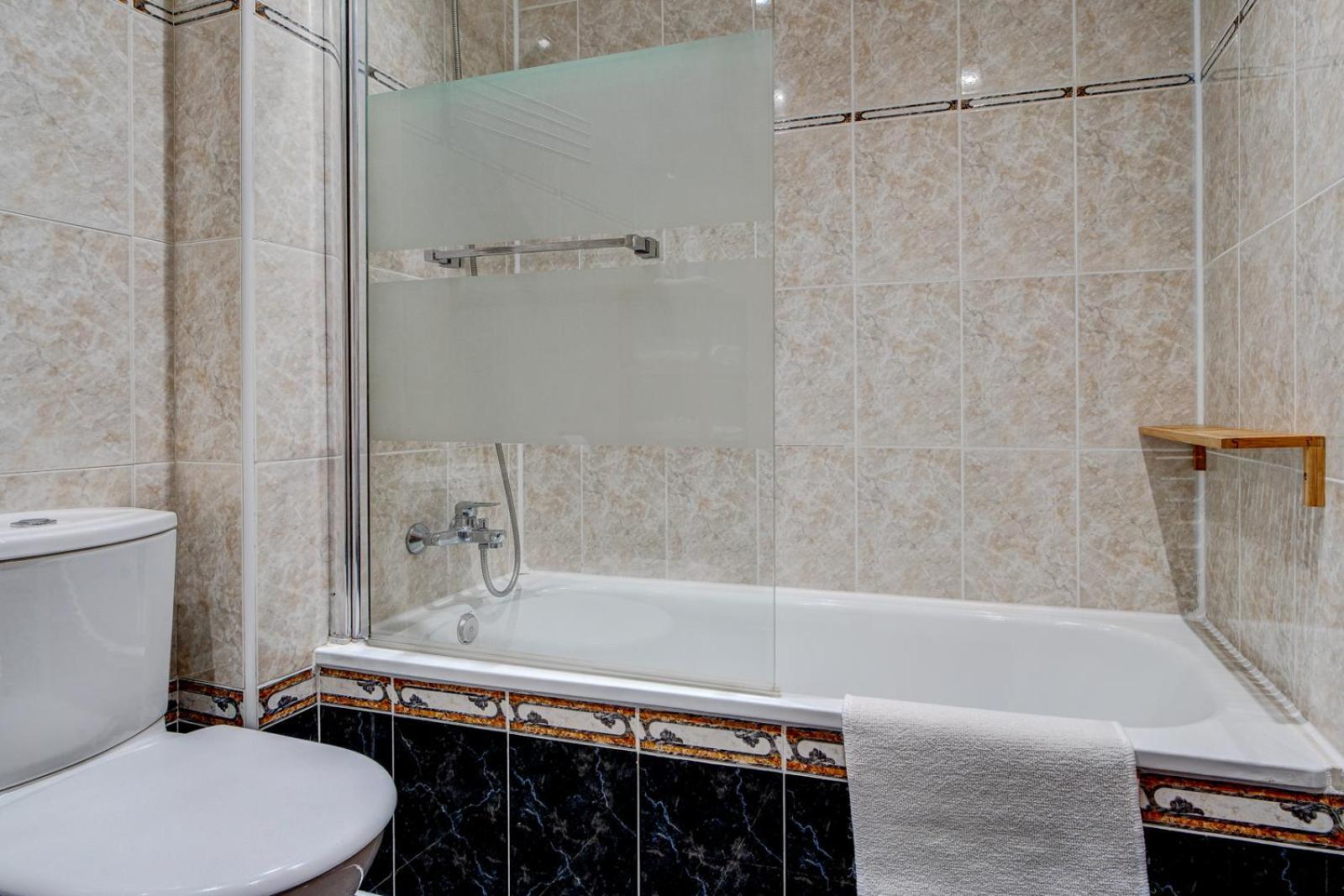 Luminoso Atico Con Terraza, Irun, Parking, 4Pax Appartement Buitenkant foto
