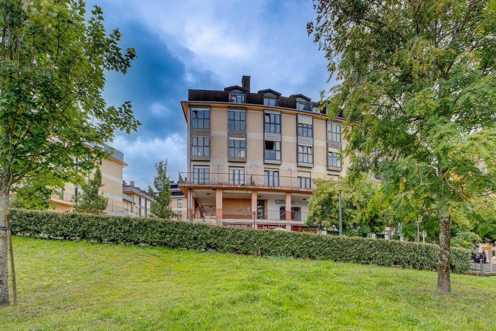 Luminoso Atico Con Terraza, Irun, Parking, 4Pax Appartement Buitenkant foto
