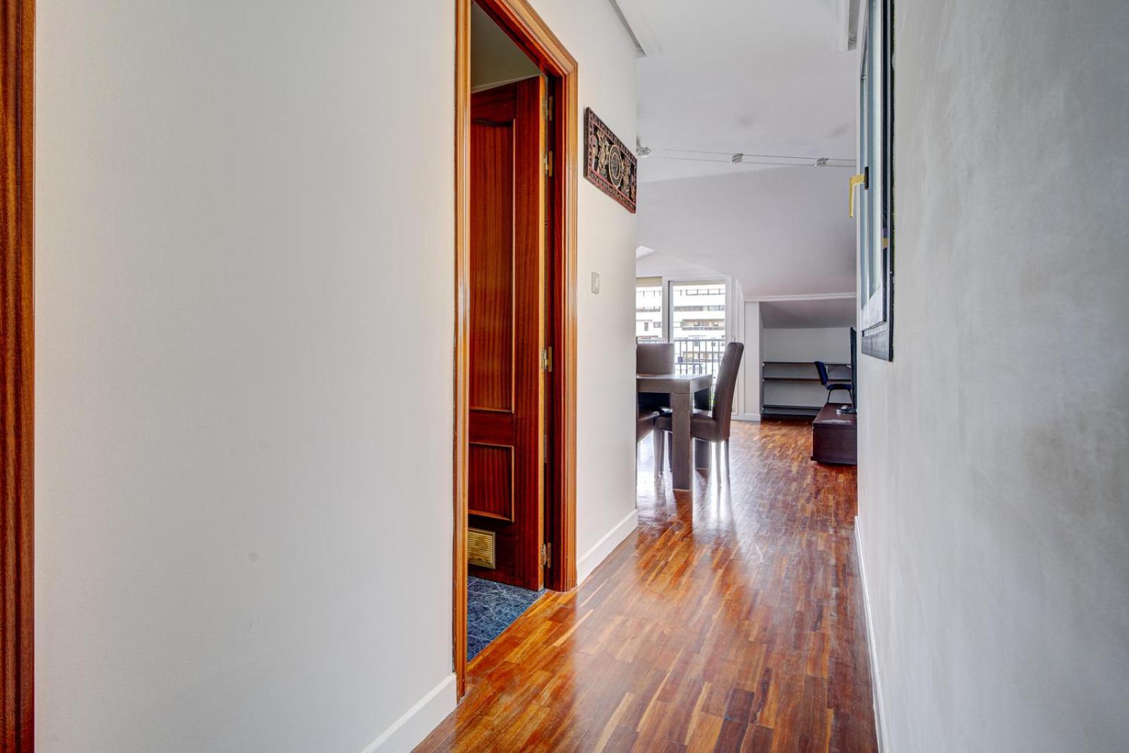 Luminoso Atico Con Terraza, Irun, Parking, 4Pax Appartement Buitenkant foto